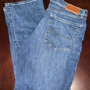Lucky Brand Style #363 Vintage straight stretch -Jeans Medium Wash 34 x 30  EUC
